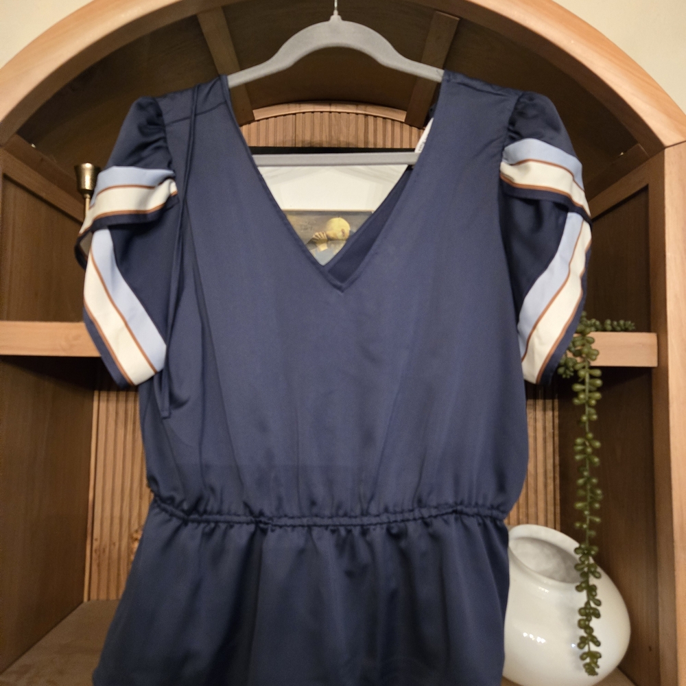 Nine West Navy Blouse with White and Tan Accents